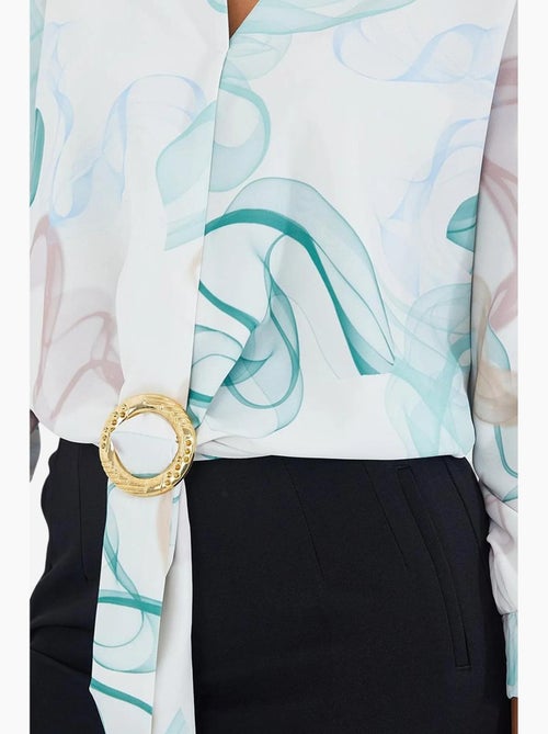 Camisa curta de cetim oversized e fluída bdart - Kiabi Camisa curta de cetim oversized e fluída bdart - Kiabi