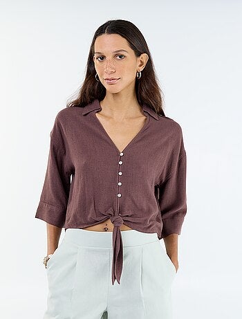 Camisa curta oversize com nó