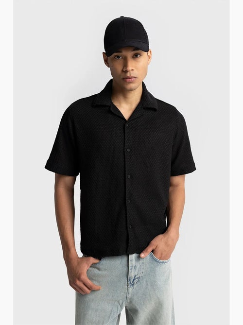 Camisa de algodão texturado de manga curta para homem giesto - Kiabi Camisa de algodão texturado de manga curta para homem giesto - Kiabi