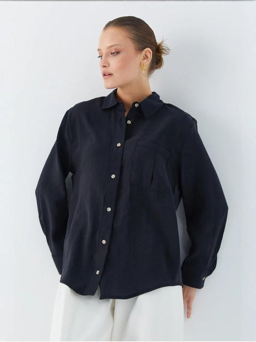 Camisa de corte descontraído com bolso mixray - Kiabi Camisa de corte descontraído com bolso mixray - Kiabi