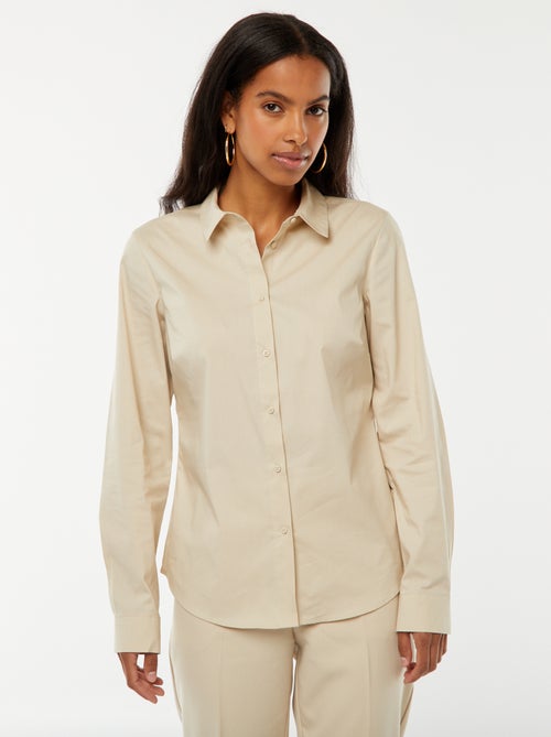 Camisa de corte justo com gola italiana - Kiabi