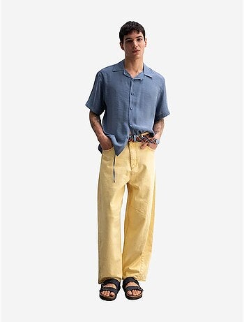 Camisa de crepe com detalhe de nó de corte descontraído para homem giesto