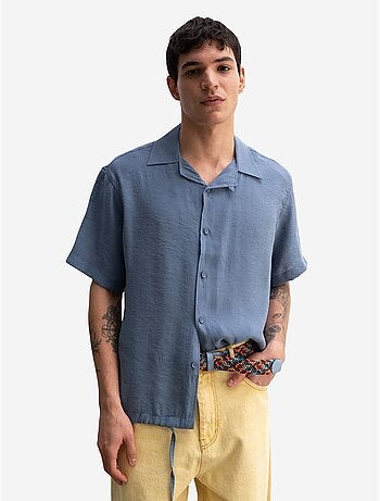 Camisa de crepe com detalhe de nó de corte descontraído para homem giesto