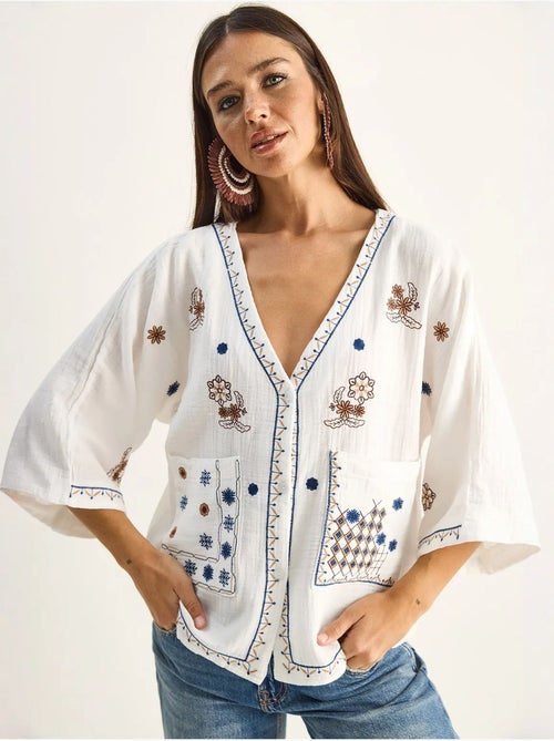 Camisa de crepe de algodão bordado com decote em v lucci - Kiabi Camisa de crepe de algodão bordado com decote em v lucci - Kiabi