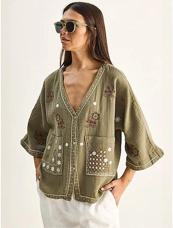 Camisa de crepe de algodão bordado com decote em v lucci