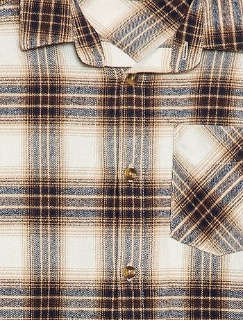 Camisa de flanela aos quadrados