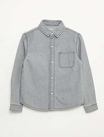 Camisa de ganga com bolso no peito