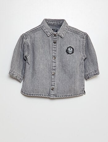 Camisa de ganga com bordado coelho