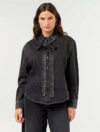 Camisa de ganga com gola lavallière
