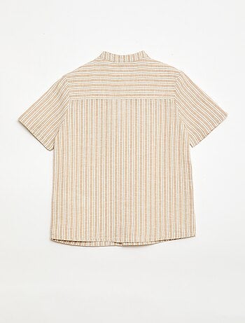 Camisa de gola mao de manga curta em algodão e linho