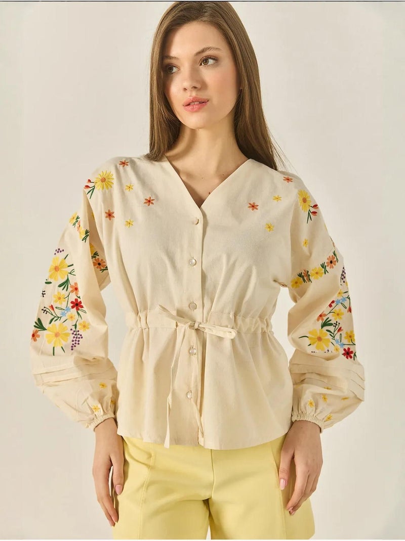 Camisa de linho com decote em v bordado, cinto e punho elástico lucci Bege-argila - Kiabi