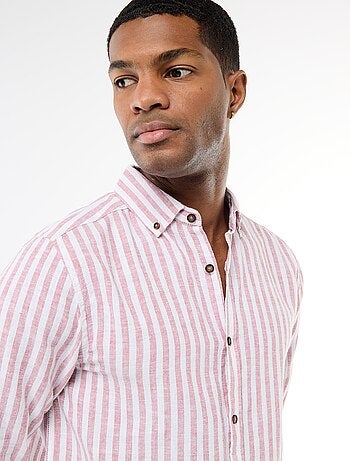 Camisa de linho e algodão às riscas