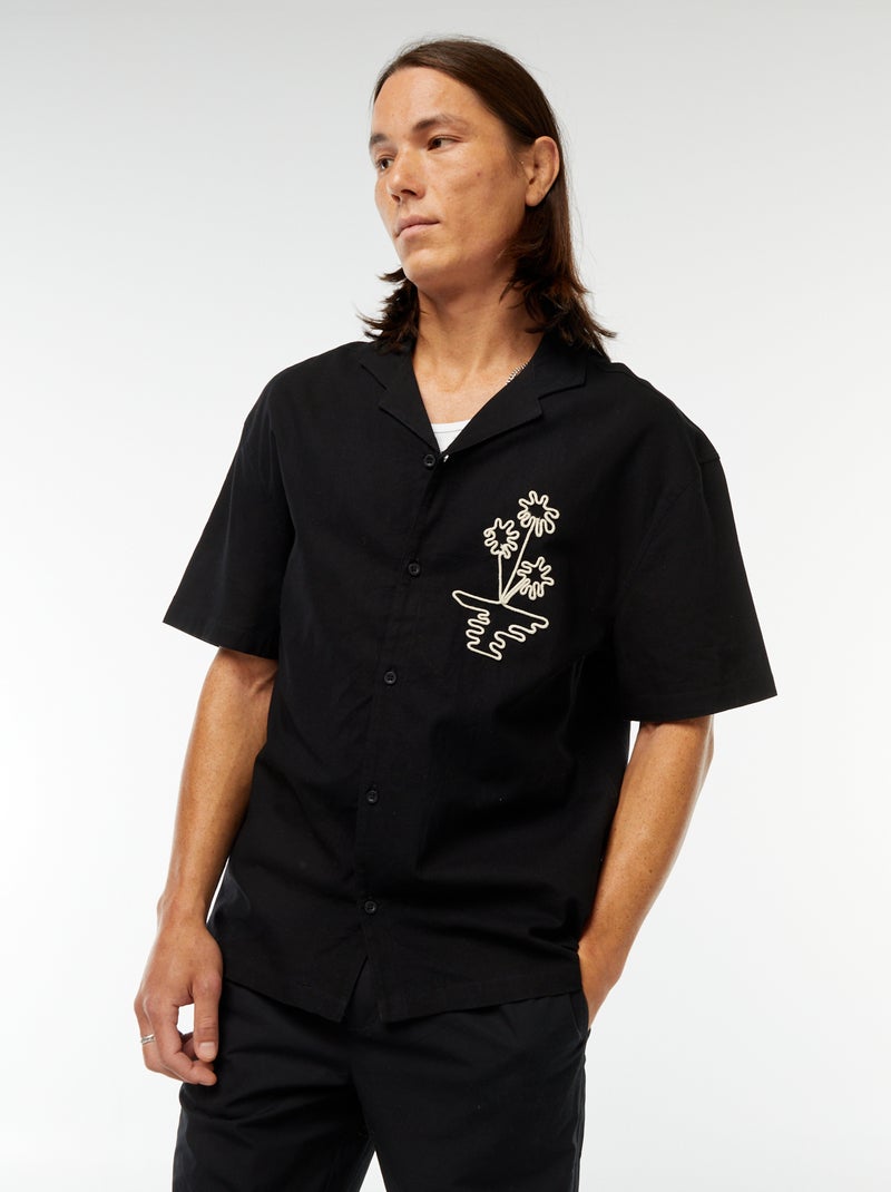 Camisa de linho misturado de manga curta com bordados Preto - Kiabi