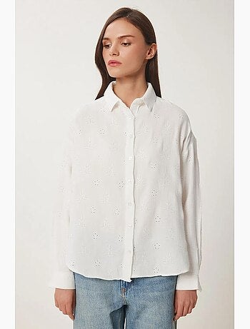 Camisa de manga comprida bordada texturada com fecho de botões. Istanbul