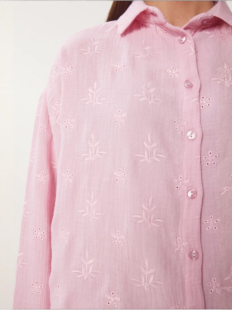 Camisa de manga comprida bordada texturada com fecho de botões. Istanbul Rosa - Kiabi