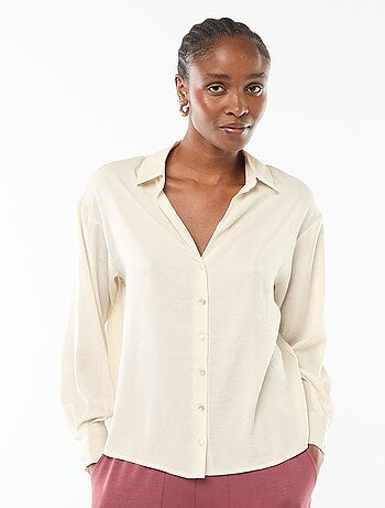 Camisa de manga comprida em cetim liso