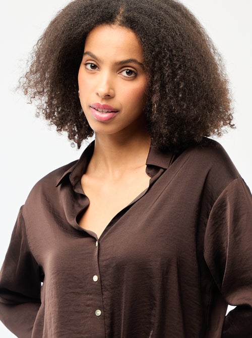 Camisa de manga comprida em cetim liso - Kiabi