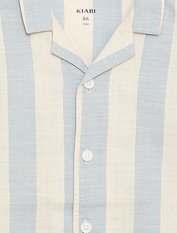 Camisa de manga curta às riscas