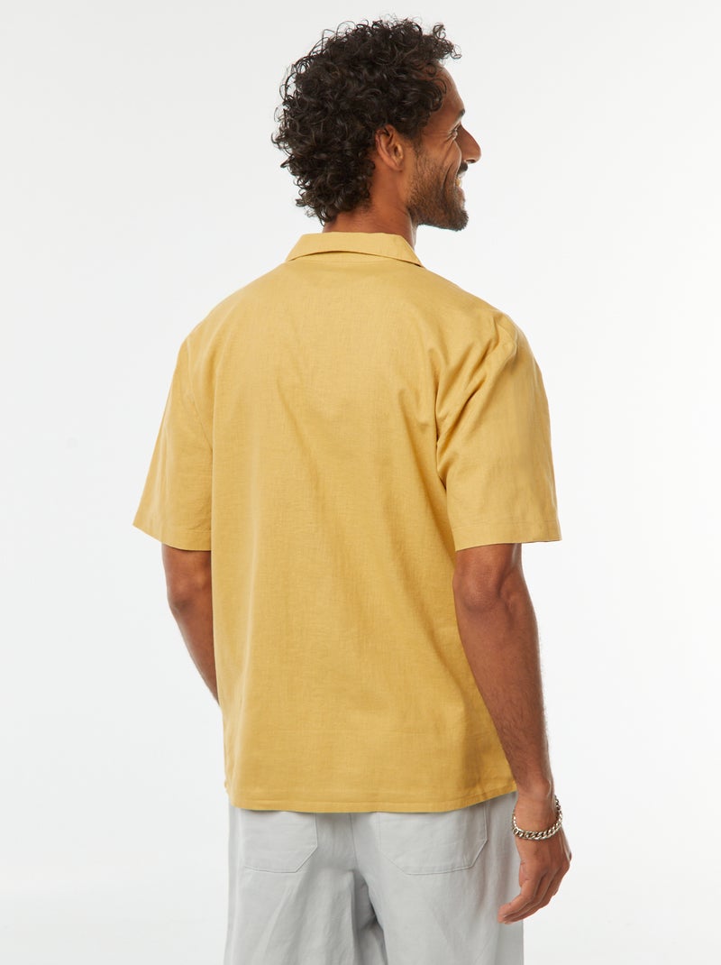 Camisa
 de manga curta com
 bolso frontal Amarelo - Kiabi