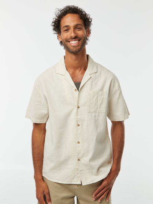 Camisa
 de manga curta com
 bolso frontal - Kiabi