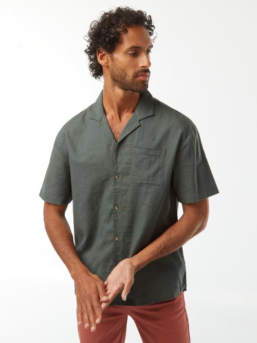 Camisa
 de manga curta com
 bolso frontal - Kiabi