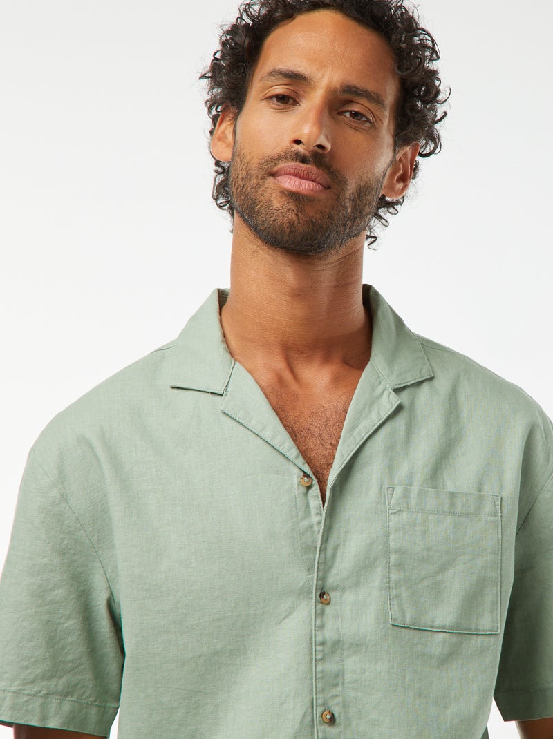 Camisa
 de manga curta com
 bolso frontal Verde - Kiabi