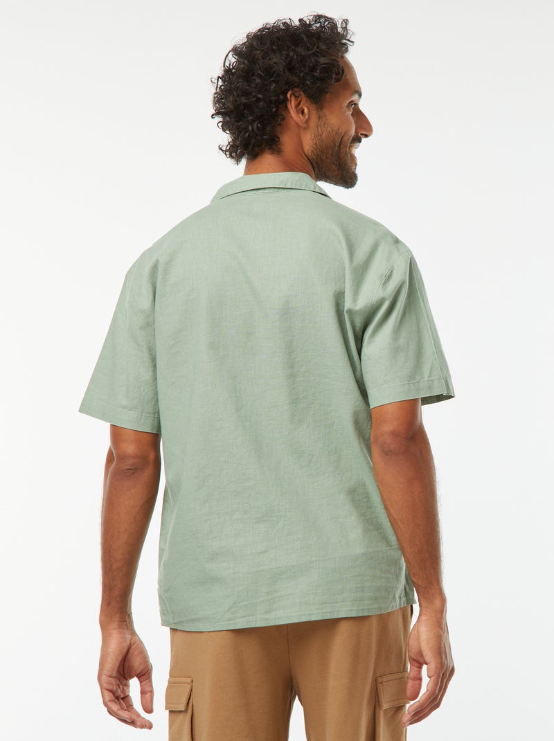 Camisa
 de manga curta com
 bolso frontal Verde - Kiabi