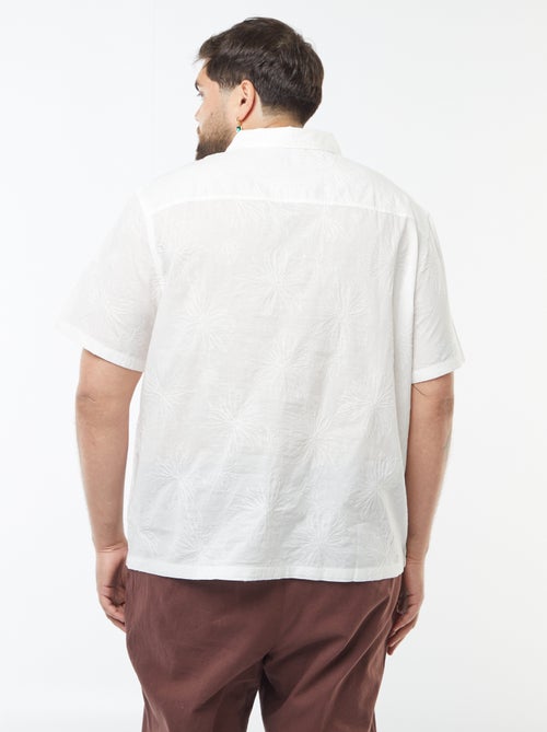 Camisa de manga curta com bordado floral all-over - Kiabi