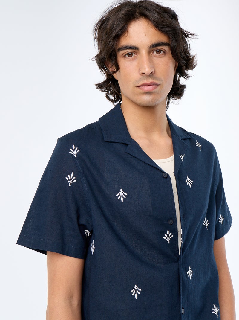 Camisa de manga curta com bordados Azul - Kiabi