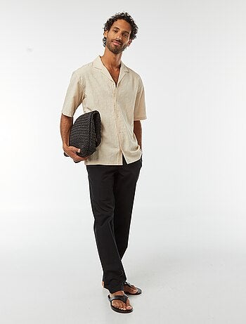 Camisa de manga curta com bordados