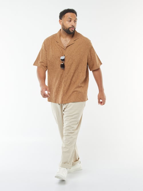 Camisa de manga curta com bordados - Kiabi