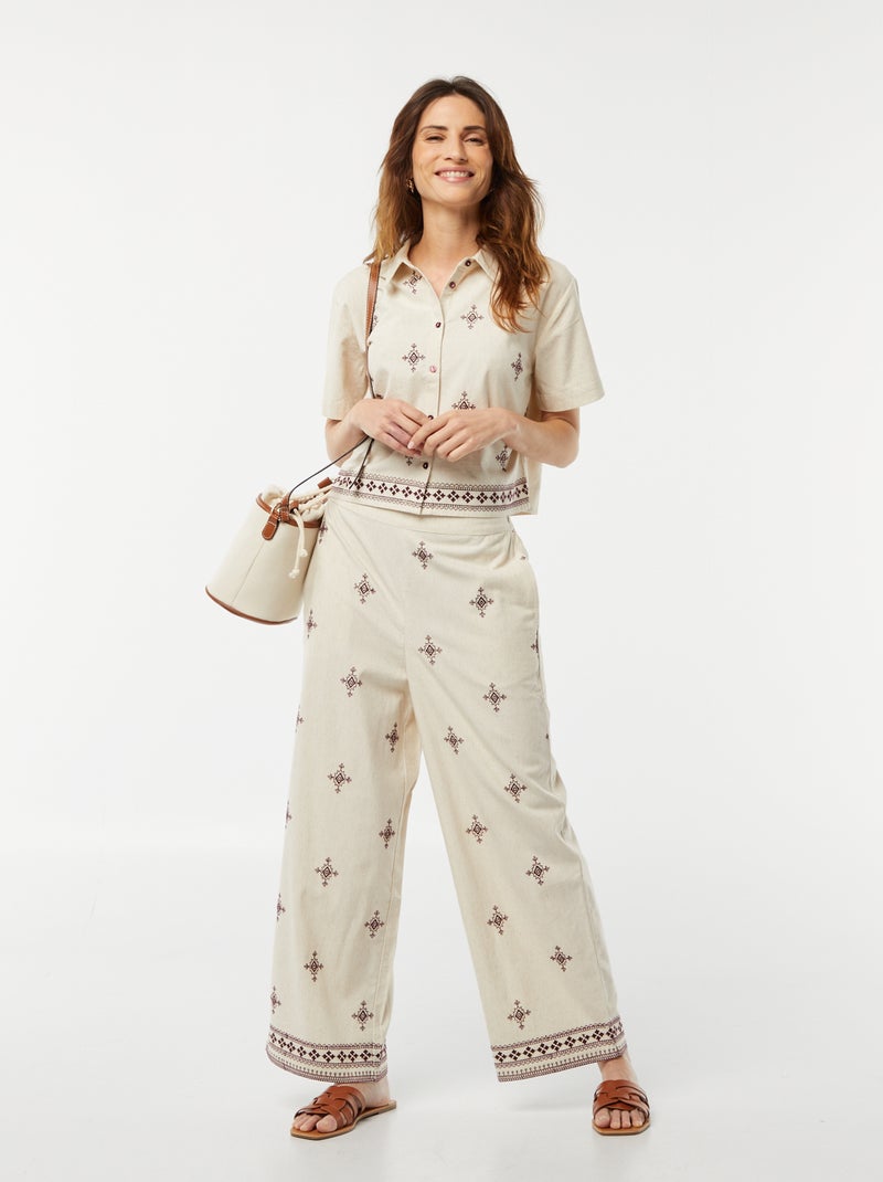 Camisa de manga curta com bordados BEGE - Kiabi