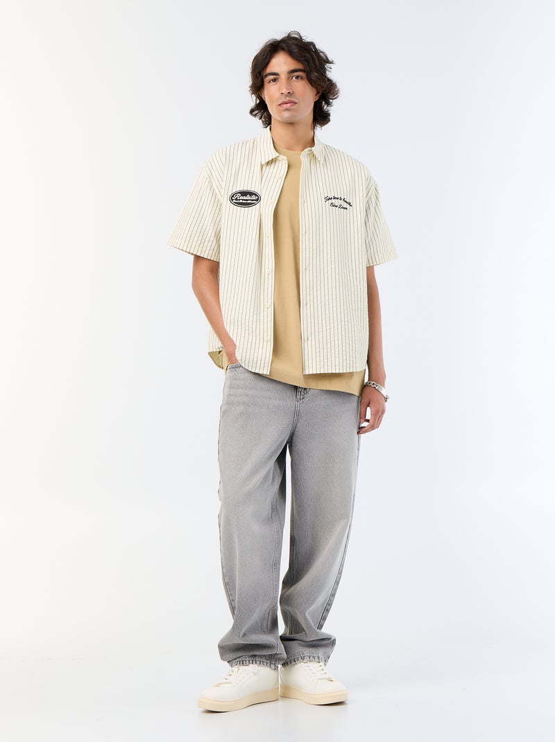 Camisa de manga curta com bordados Bege - Kiabi