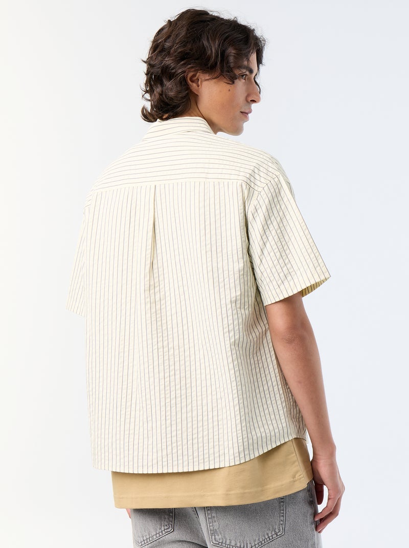 Camisa de manga curta com bordados Bege - Kiabi