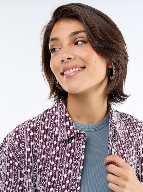 Camisa de manga curta com bordados - Kiabi