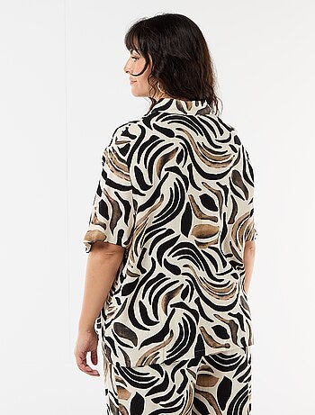 Camisa de manga curta com botões