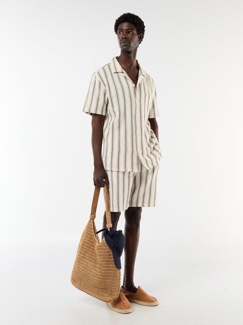 Camisa de manga curta com gola entalhada - Kiabi