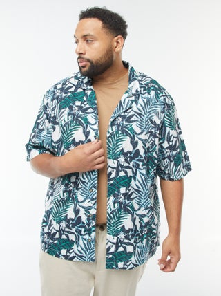 Camisa de manga curta com motivo às flores
