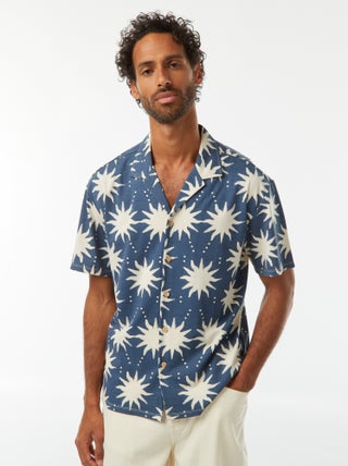 Camisa de manga curta com motivo