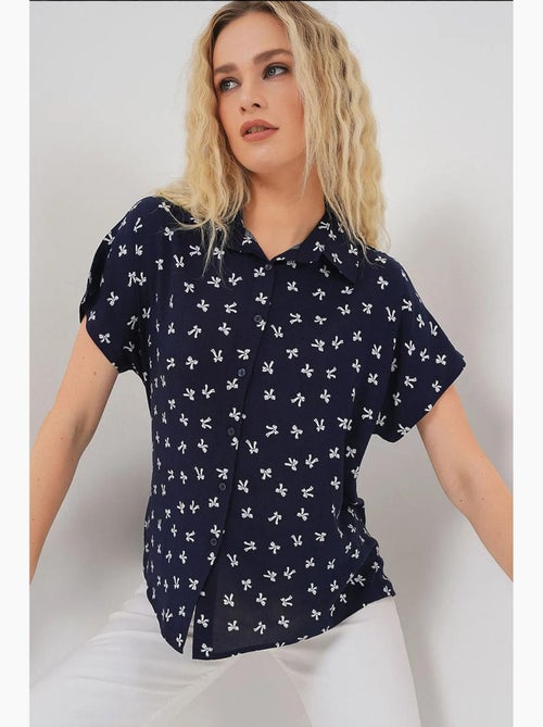 Camisa de manga curta com padrão bdart - Kiabi