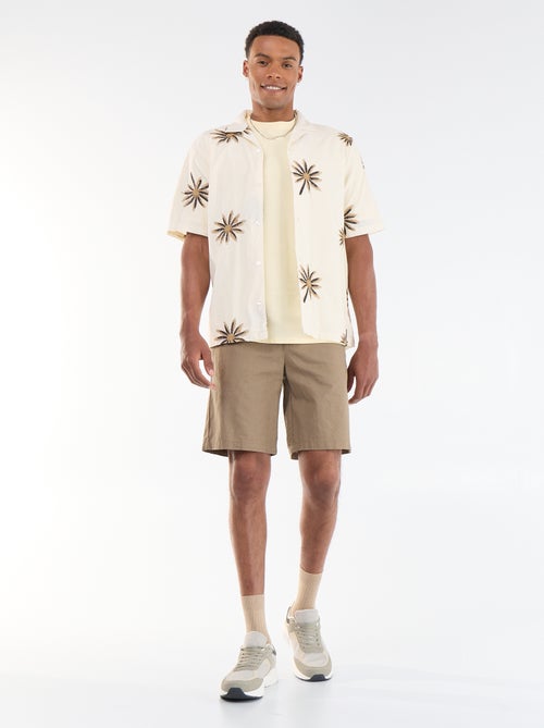 Camisa de manga curta com padrão bordado - Kiabi