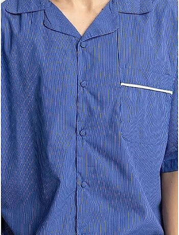 Camisa de manga curta com riscas finas giesto