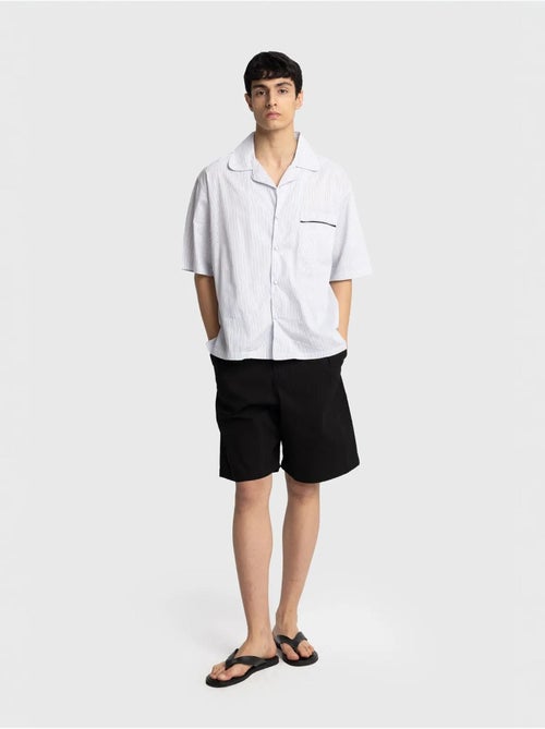 Camisa de manga curta com riscas finas giesto - Kiabi Camisa de manga curta com riscas finas giesto - Kiabi