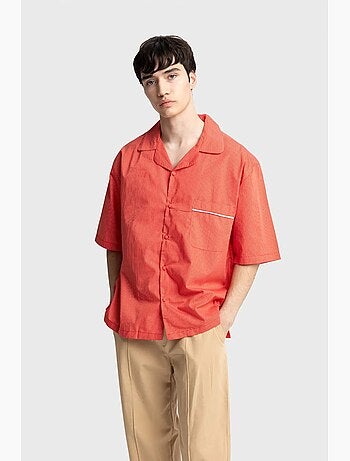 Camisa de manga curta com riscas finas giesto