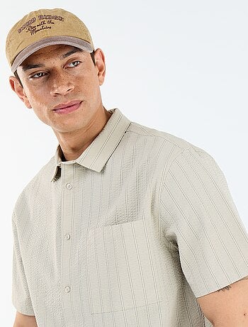 Camisa de manga curta com riscas