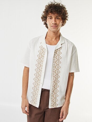 Camisa de manga curta de linho misturado com bordados