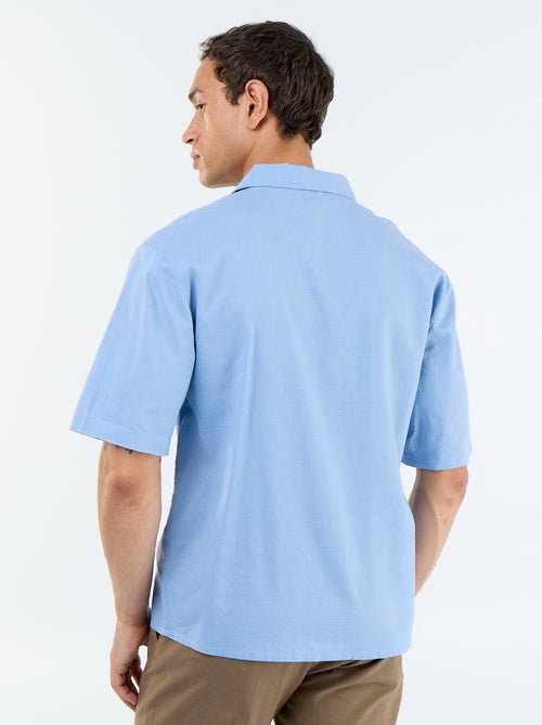 Camisa de manga curta em linho misto com bolso no peito - Kiabi