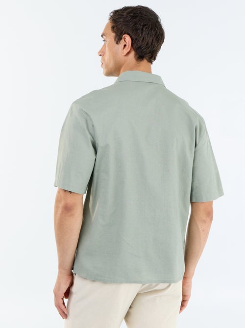 Camisa de manga curta em linho misto com bolso no peito - Kiabi