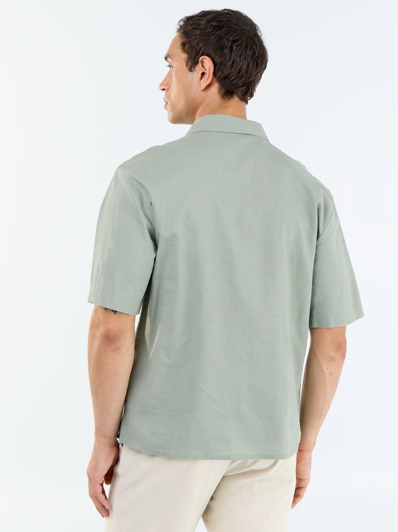 Camisa de manga curta em linho misto com bolso no peito Verde - Kiabi