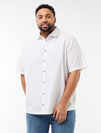 Camisa de manga curta em linho misturado